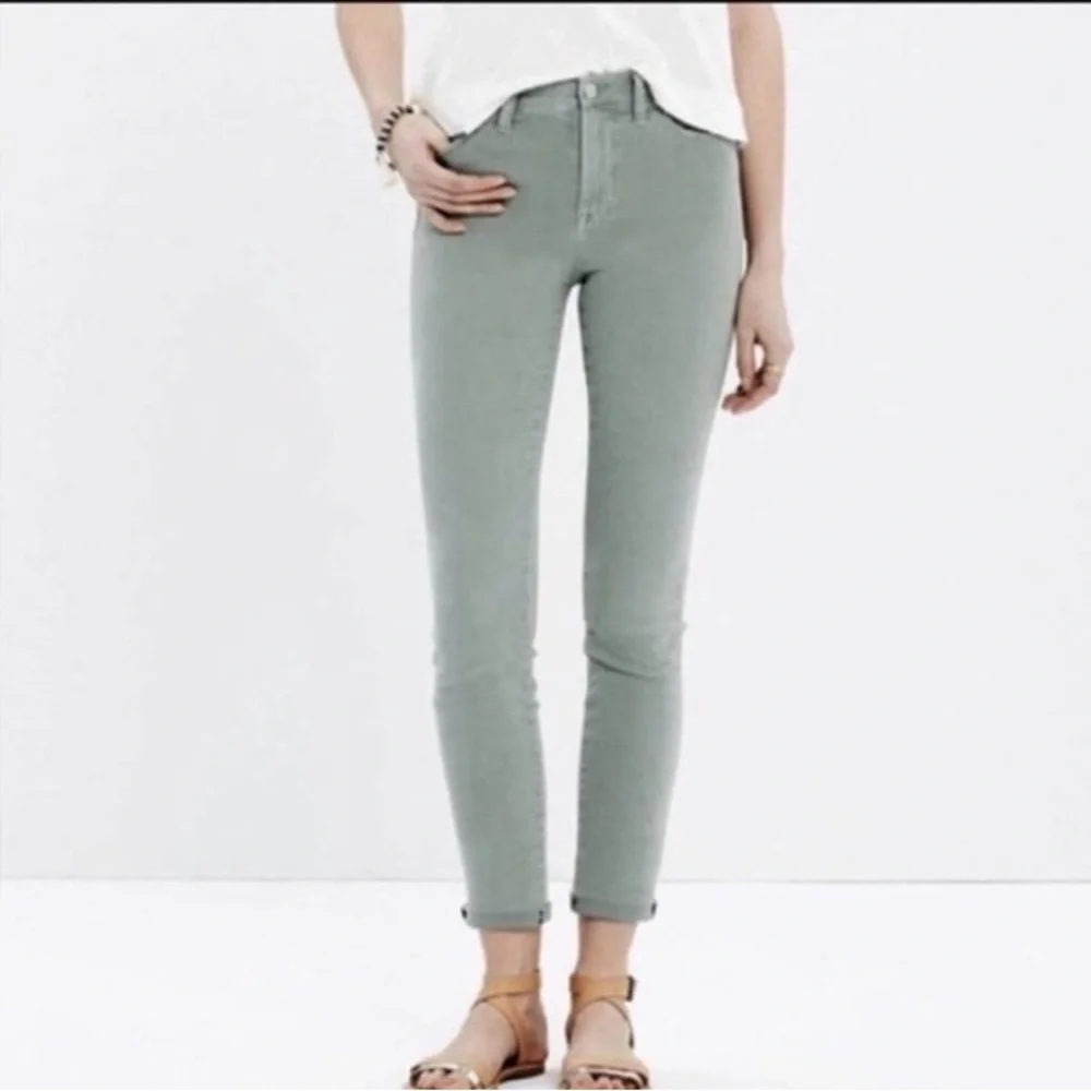 Madewell High Riser Crop 10” Women’s Size 26 Sage Green Cotton Blend Denim Jeans
